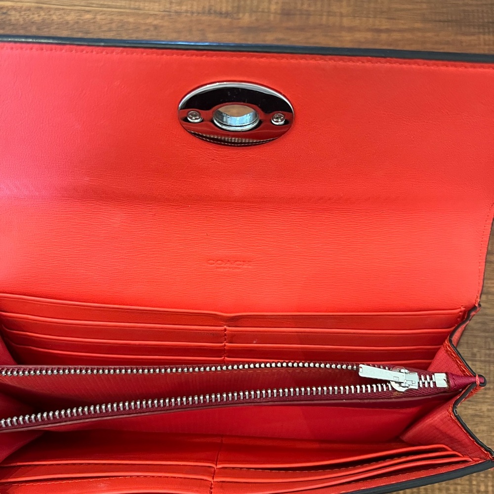 Coach | Slim Envelope Wallet - Picture 7 of 10